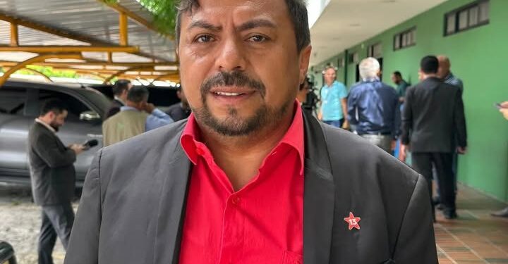Presidente do PT diz que nome de Washington Bandeira ainda será confirmado pela executiva estadual