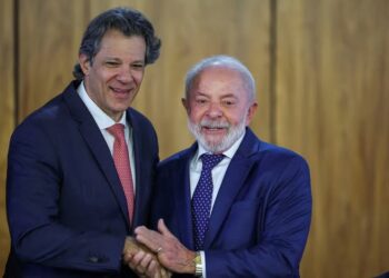Lula sanciona Orçamento de 2026 com veto a quase R$ 400 milhões em emendas parlamentares
