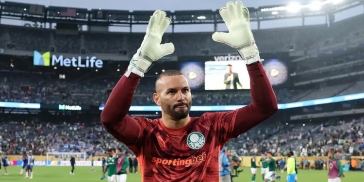 Palmeiras libera, e Weverton acerta com Grêmio por três anos; veja detalhes