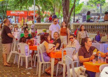 Secult retoma programação da Feira na Praça II com música e tradição no domingo (1º)