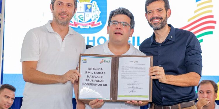 Governador visita obras da BR-316, entrega 5 mil mudas e autoriza novos investimentos em Monsenhor Gil
