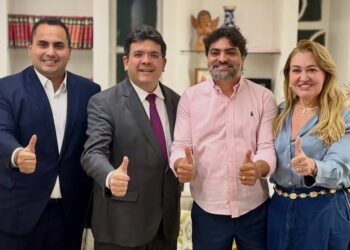 Deputados Georgiano Neto e Simone Pereira tratam de demandas de Curralinhos no Karnak
