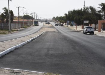 Governador autoriza pavimentação asfáltica para 10 municípios com investimentos de R$ 12 milhões