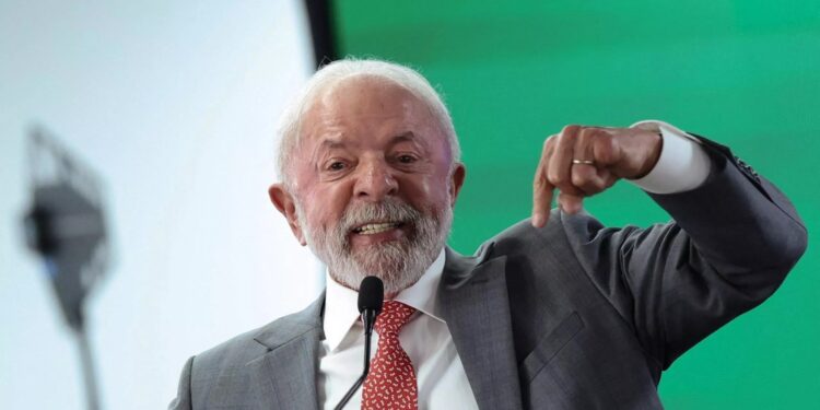 Lula é APROVADO por 46,6% e DESAPROVADO por 51,4%, diz Pesquisa Meio/Ideia