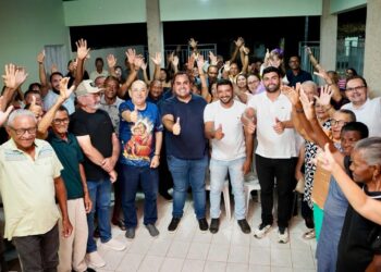 Draga Alana e Georgiano Neto visitam a cidade de São José do Peixe