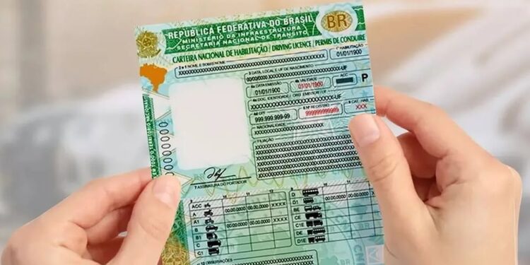 Exame toxicológico passa a ser exigido para a primeira CNH: veja o que muda
