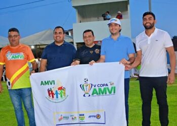 Draga Alana e Georgiano Neto prestigiam a abertura da V Copa AMVI em Acauã