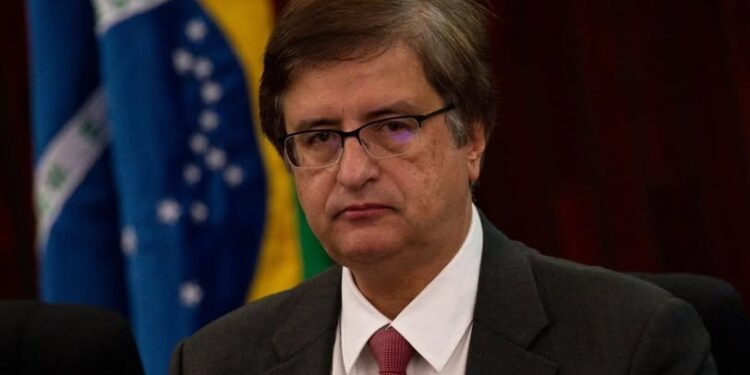 PGR se manifesta a favor de prisão domiciliar para o ex-presidente Bolsonaro