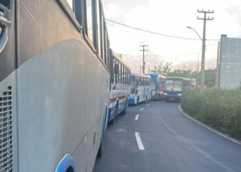 Trabalhadores do transporte intermunicipal paralisam atividades no Piauí