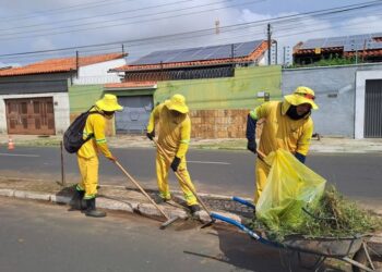 Grande Mutirão de Limpeza encerra circuito no Centro de Teresina com força-tarefa de 600 agentes e serviços sociais