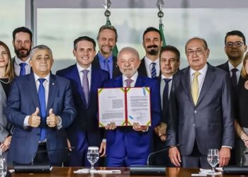 Chico Lucas participa da solenidade de sanção do PL Antifacção, veja como fica