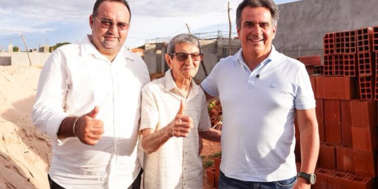 Ciro Nogueira destaca investimentos de mais de R$ 11 milhões para educação em Barro Duro