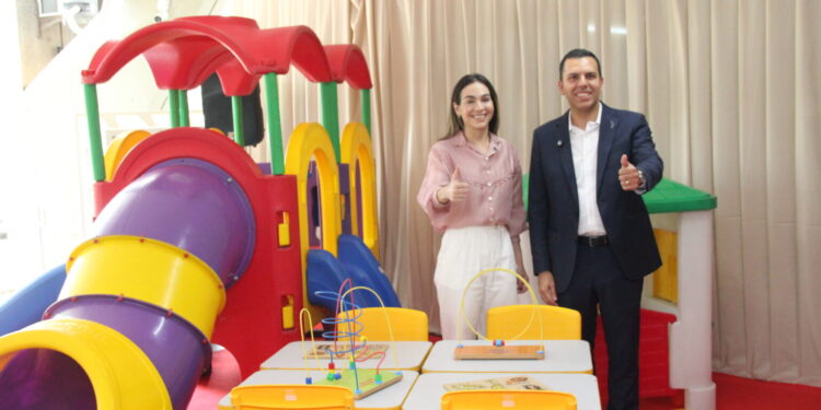 Governo do Estado anuncia entrega de 200 kits-creche até o fim do ano, beneficiando cerca de 10 mil crianças