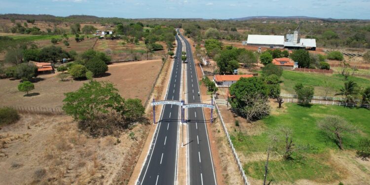 Infraestrutura, inclusão social e desenvolvimento econômico marcam ações do Governo em fevereiro