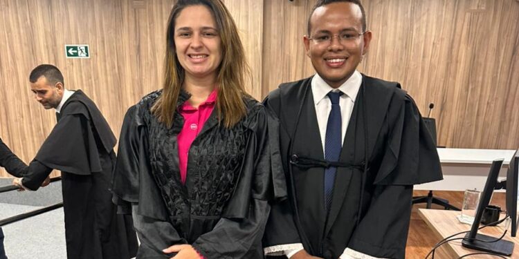 Réu acusado de matar e atear fogo em vítima é absolvido em Tribunal do Júri em José de Freitas