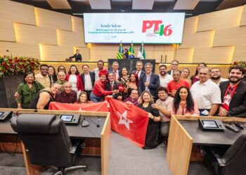 Sessão solene lembra os 46 anos de fundação do Partido dos Trabalhadores (PT)
