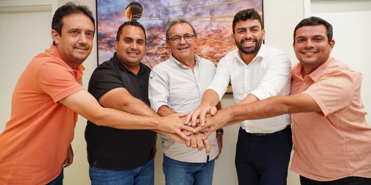 Henrique César, ex-prefeito de Alto Longá, declara apoio à pré-candidatura de Draga Alana