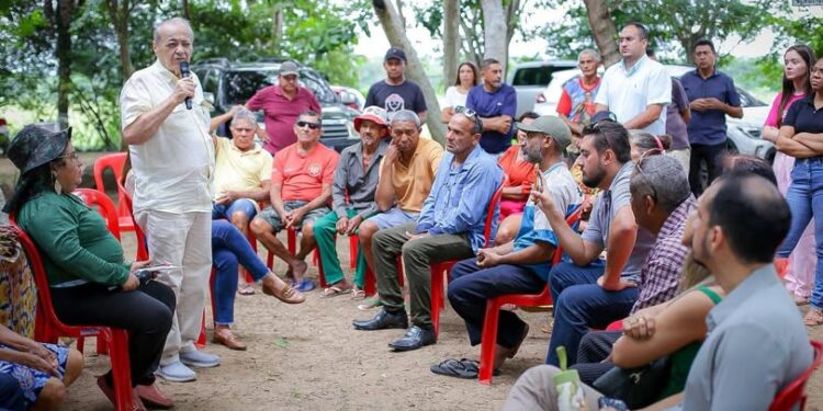 Prefeito Silvio Mendes visita Associação dos Vazanteiros e anuncia melhorias para produção agrícola