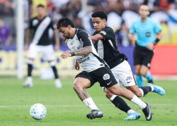 Corinthians vence o Vasco e empurra o Santos para o Z4 do Brasileiro