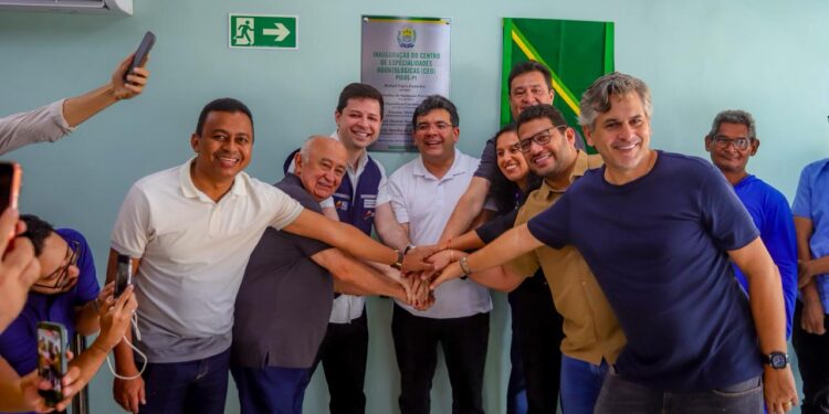 Governador inaugura Centro de Especialidades Odontológicas em Picos e autoriza R$ 26,7 milhões em obras estruturantes