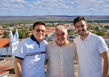 Vinicius Dias amplia bases no interior com apoio do ex-vereador Elias Laurentino