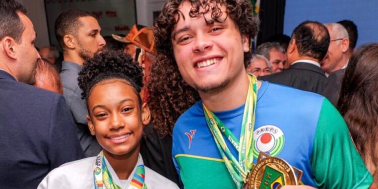 Secretaria dos Esportes realiza solenidade de assinatura dos contratos do Bolsa Atleta 2026 nesta quinta (23)