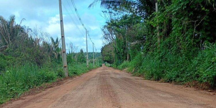 Prefeitura de Teresina realiza melhorias nas estradas rurais das zonas Sudeste e Sul