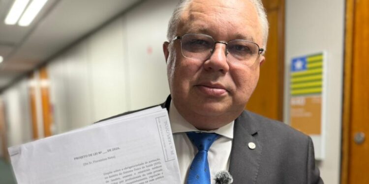 Projeto do deputado federal Florentino pode reduzir filas e acelerar atendimento no SUS