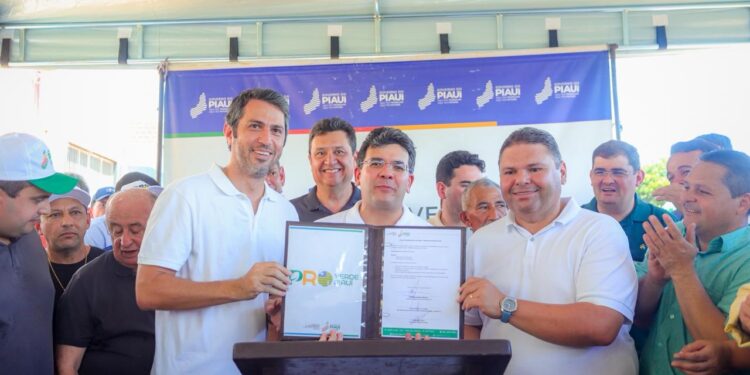 Semarh intensifica ações do ProVerde e distribui 42 mil mudas no Vale do Rio Guaribas em dois dias