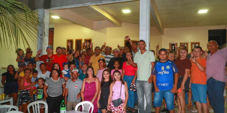 Joel Rodrigues cumpre agenda movimentada no final de semana e é abraçado pelo povo