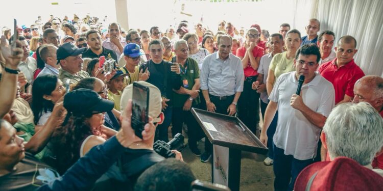 Governador encerra agenda na região dos Cocais com anúncio de obras e novos investimentos em Joca Marques e Madeiro