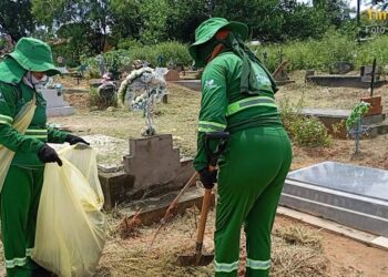 ZONA LESTE: Prefeitura intensifica limpeza em cemitérios para receber visitantes no Dia das Mães