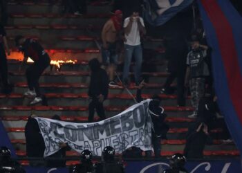 Conmebol anuncia: Medellín x Flamengo é cancelado