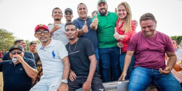 Georgiano Neto e Simone Pereira prestigiam a Festa do Vaqueiro em Pavussu