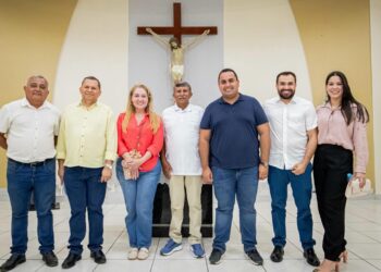 Georgiano Neto prestigia os festejos de Nossa Senhora de Fátima em Dirceu Arcoverde