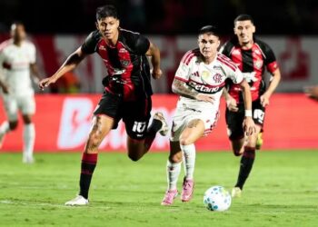 Flamengo é eliminado da Copa do Brasil pelo Vitória, veja melhores momentos