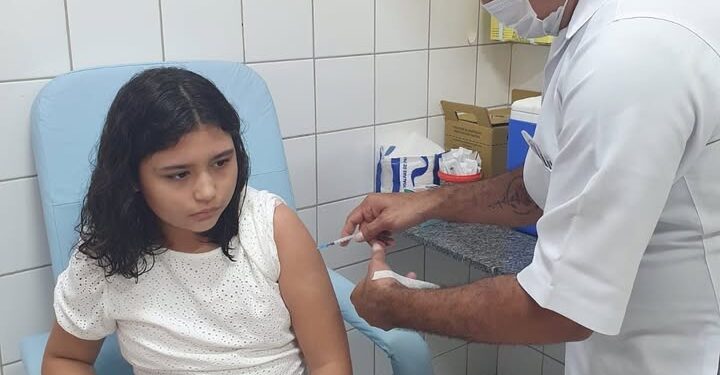 Prefeitura convoca crianças e adolescentes de 10 a 14 anos para se vacinar contra a dengue
