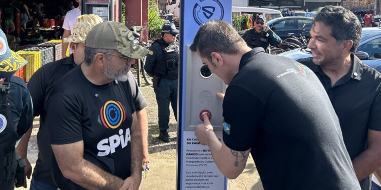 SPiA: Nova Ceasa recebe totem inteligente para reforçar monitoramento e agilizar resposta policial