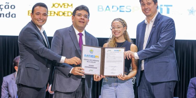 Programa Crédito Jovem Empreendedor inicia capacitação com mais de 300 participantes