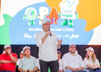 Governo do Estado entrega 12 obras do OPA de mobilidade urbana, esporte e cultura em Teresina