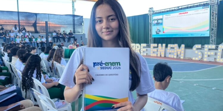 Pré-Enem Seduc reúne mais de 800 estudantes durante revisão em Paulistana