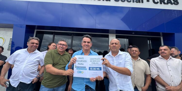 Ciro Nogueira inaugura obras e anuncia recursos em agenda pelo interior do Piauí