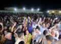 Nos braços do povo, Joel desabafa em ato com multidão na zona Sudeste de Teresina: “Coragem para mudar”