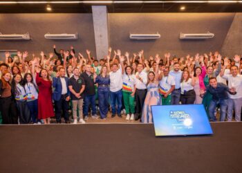Governador reúne lideranças estudantis e lança Portal do Estudante
