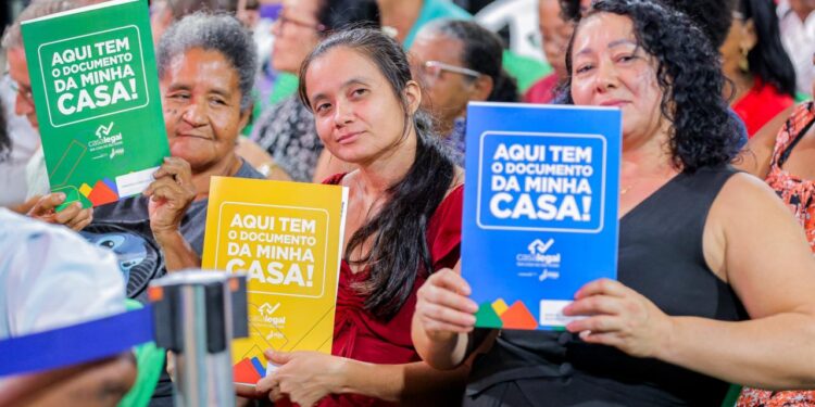 Governo do Piauí entrega hoje (15) mais de 600 registros de imóveis a moradores da zona sul de Teresina