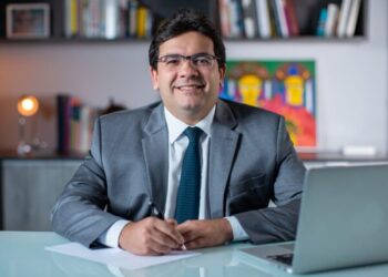 Governo do Piauí terá horário de funcionamento reduzido na segunda (29) em razão do jogo do Brasil