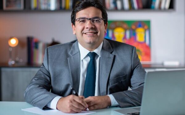 Governo do Piauí terá horário de funcionamento reduzido na segunda (29) em razão do jogo do Brasil