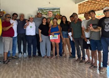 Pré-candidato ao Senado, Tiago Junqueira cumpre agenda em Lagoa de São Francisco e dialoga com lideranças da região
