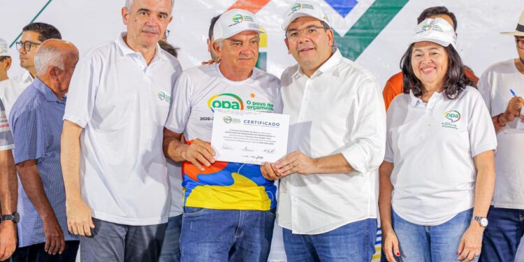 Comunidades da zona norte de Teresina recebem quase mil registros de imóveis e R$ 7 milhões em obras do OPA