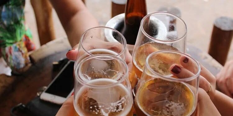 Eliminação do Brasil na Copa pode reduzir vendas de cerveja, diz Morgan Stanley